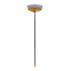 Fiskars Solid lehtiharava M