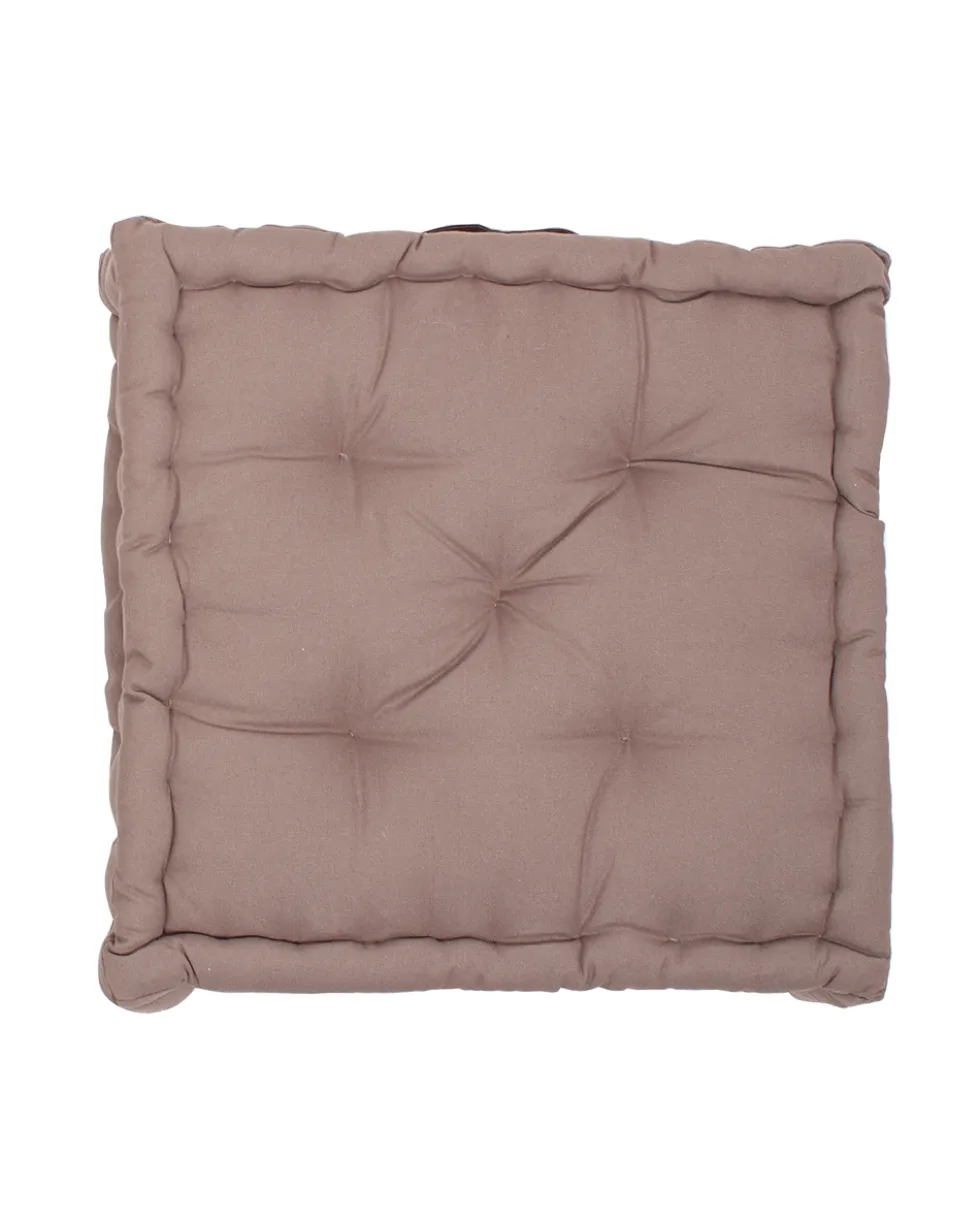 Kahvatyyny taupe